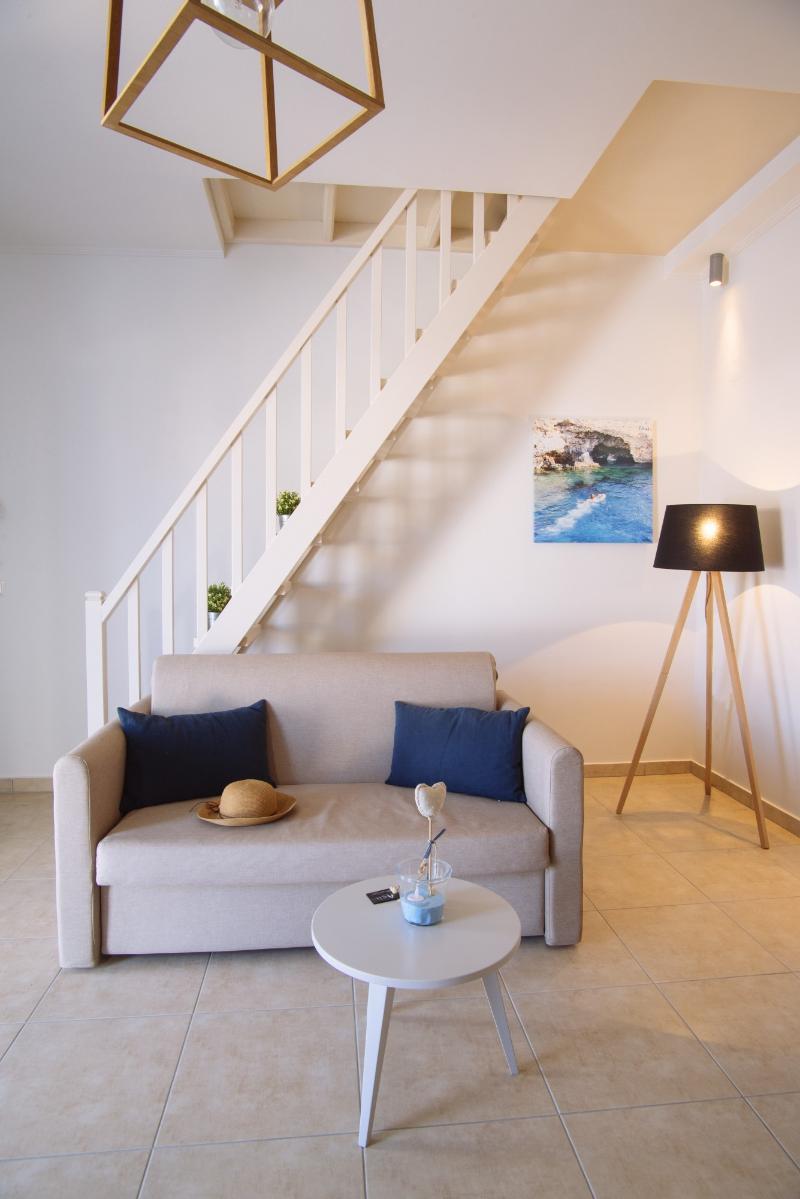 Aelia Apartments & Suites Livadi  Ngoại thất bức ảnh
